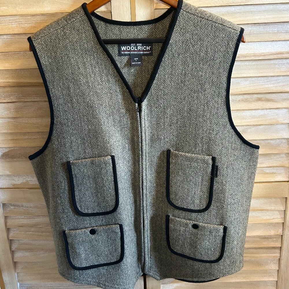Woolrich Men’s Wool Utility Vest – Size L · Grey & Black · Outdoorsy × Dressy